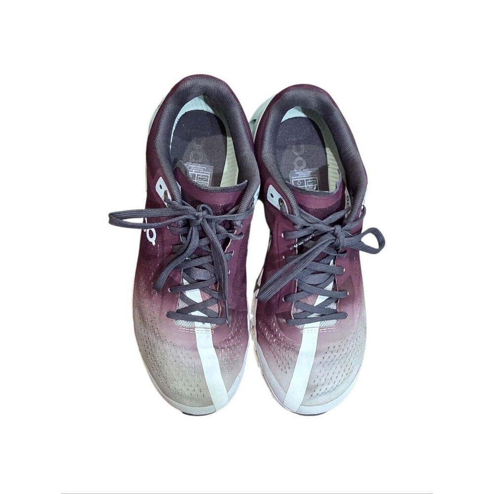 On Running On Cloudflow Mulberry/Mineral Cloudswift 3 Running Shoes Size 8.5